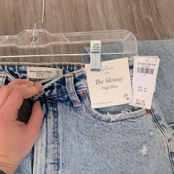 Abercrombie & Fitch jeans - Picture 5 of 5